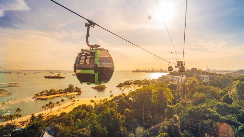 Дневная экскурсия на остров Сентоза + поездка на LUGE