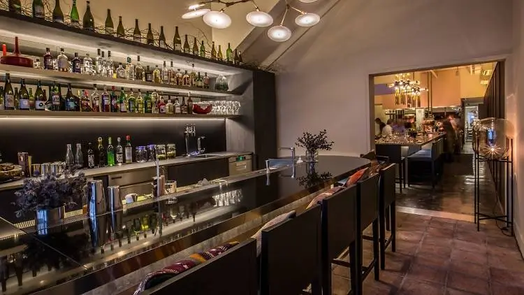 Restaurants in Singapore-Nouri