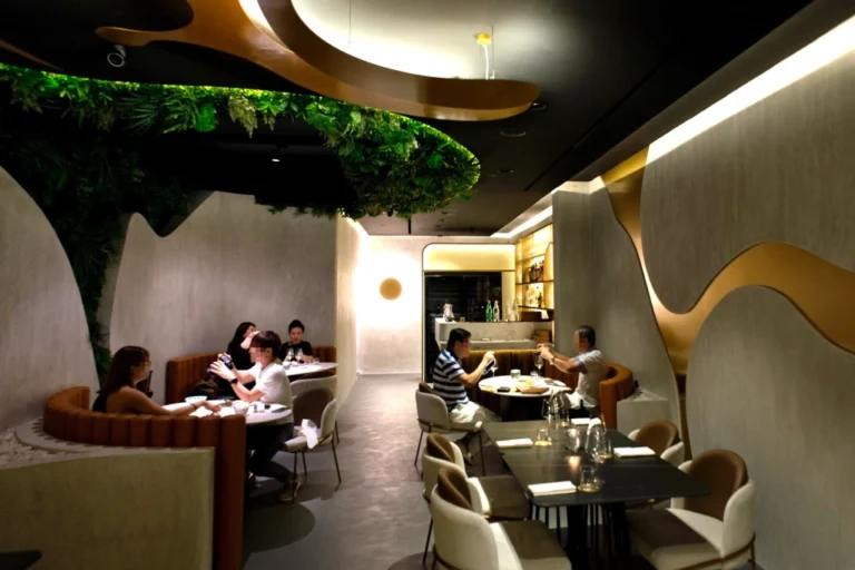 Restaurants in Singapore-Restaurant Euphoria