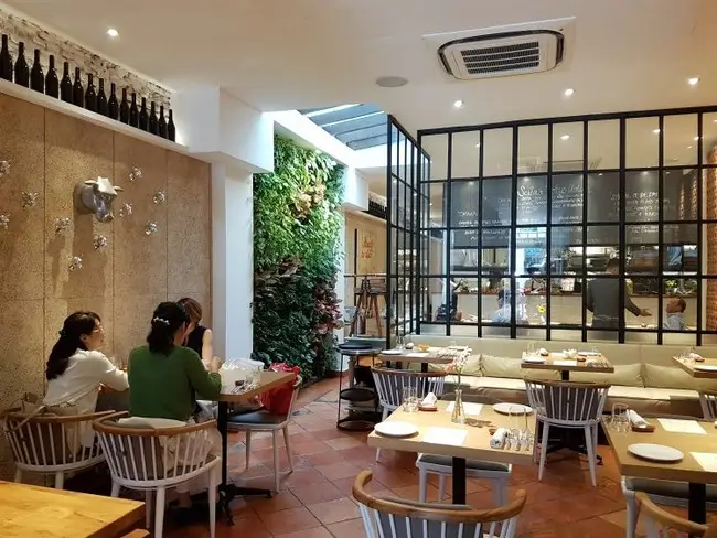 Restaurants in Singapore-Terra Tokyo Italian
