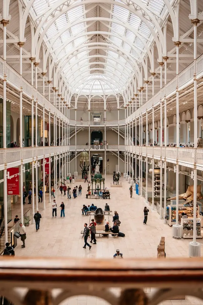 Места для посещения в Сингапуре-достопримечательности сингапура-Городская Ратуша (Национальная галерея Сингапура)